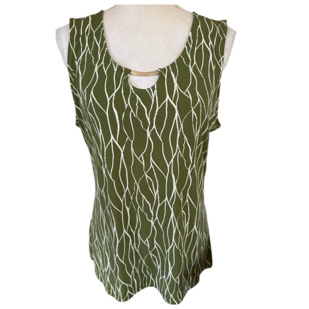 TAHARI olive green and white sleeveless tank top with gold accessory NWT. Large - Picture 2 of 12